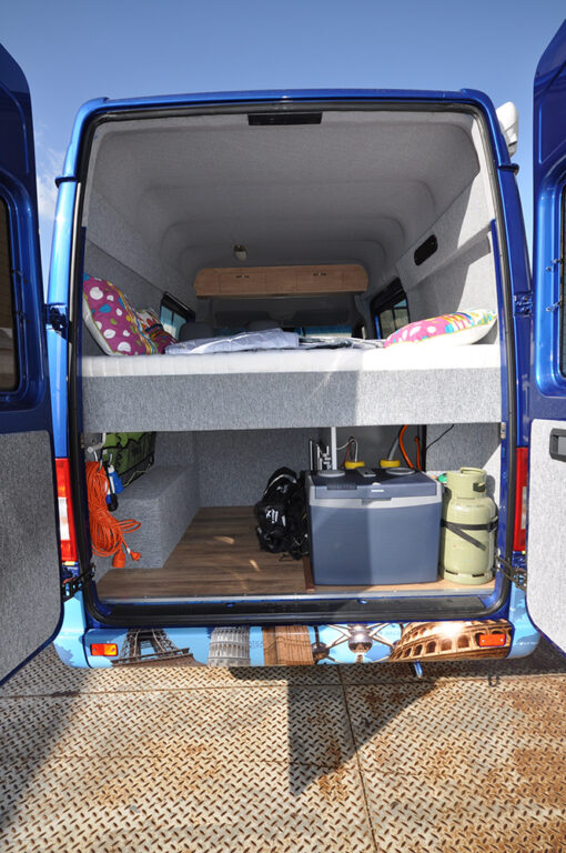 Type 6 (4 seats and 2 sleeping) Permanent bed - Image 9